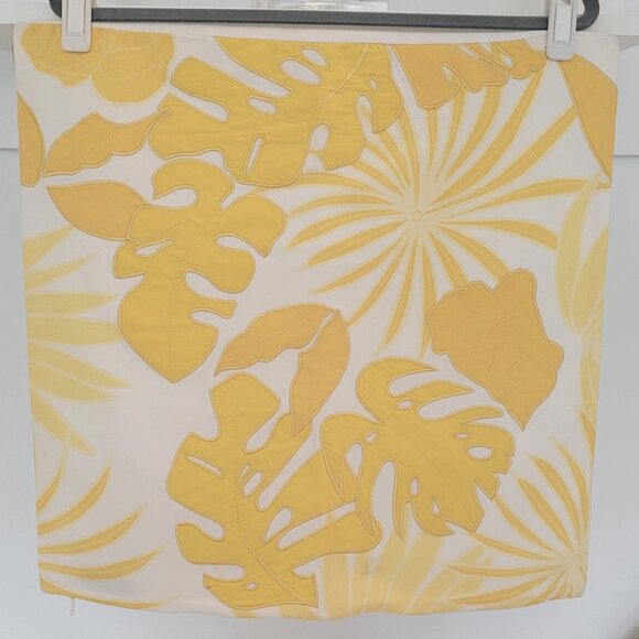 Set of 2 TOMMY BAHAMA 18" Cotton Embroidered Accent Pillow Covers Yellow/Coconut - Picture 1 of 7